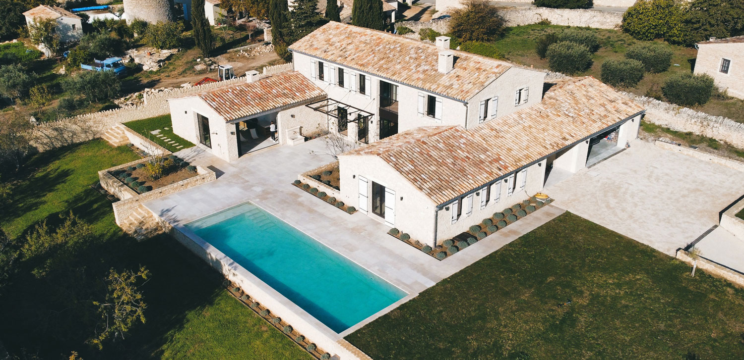 rénovation mas maison Gordes architecte vaucluse luberon Ménerbes villa construction