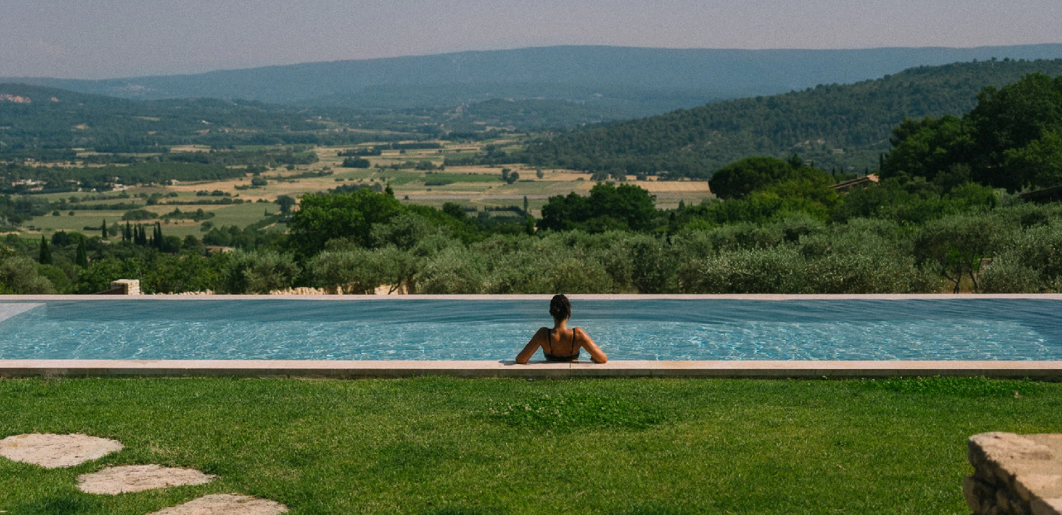 rénovation mas maison Gordes architecte vaucluse luberon Ménerbes villa construction